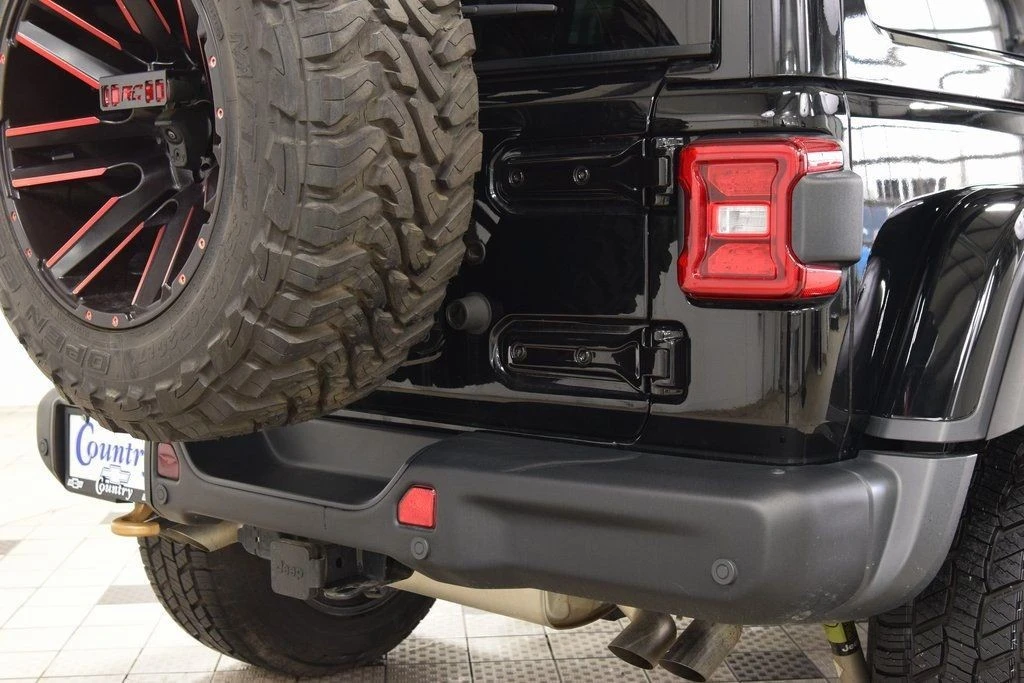 2023 Jeep JL Wrangler - Image 20 of 21