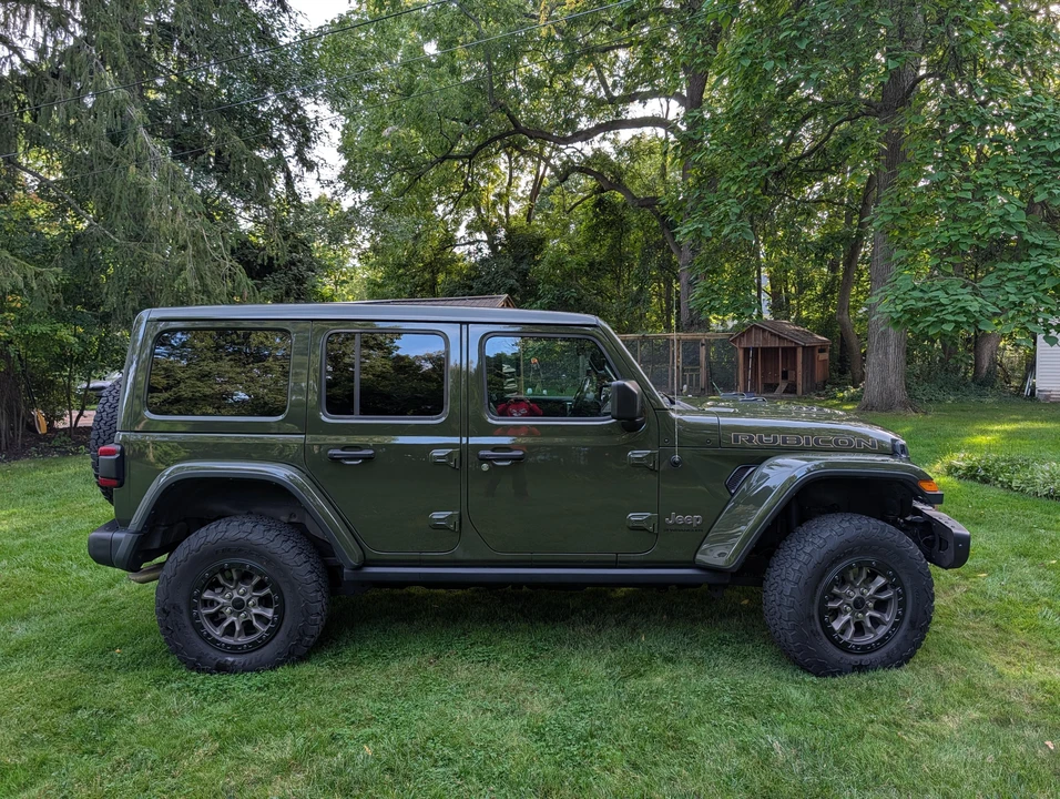 2023 Jeep JL Wrangler Rubicon 392 - Image 11 of 31