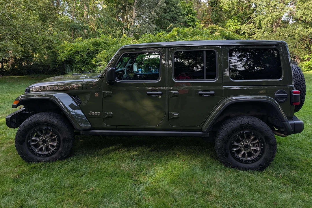 2023 Jeep JL Wrangler Rubicon 392 - Image 3 of 31