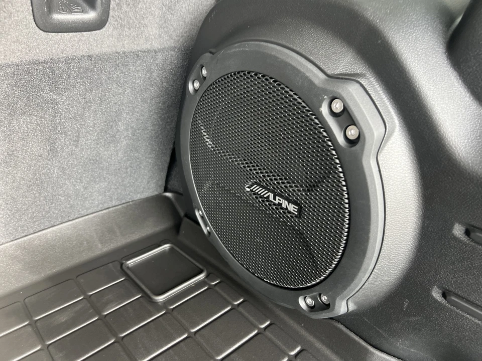 2023 Jeep JL Wrangler - Image 8 of 21