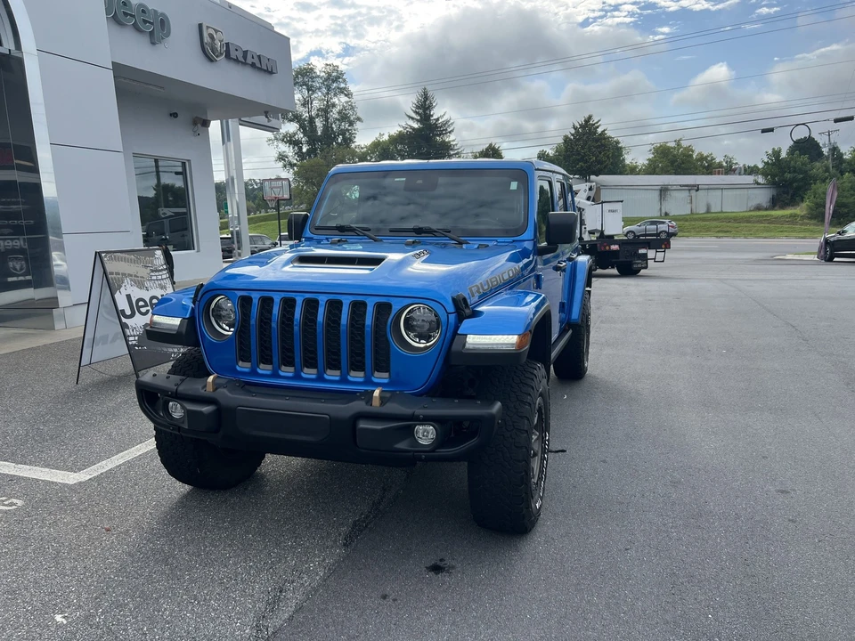2023 Jeep JL Wrangler - Image 5 of 21