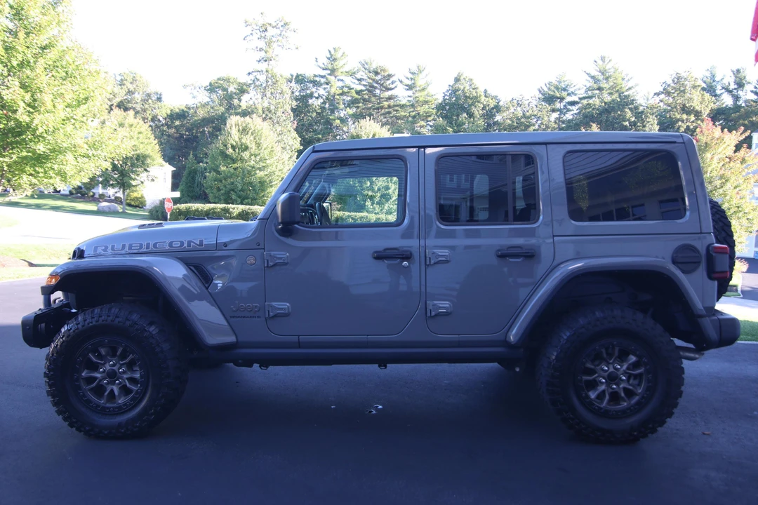 2023 Jeep JL Wrangler - Image 3 of 6