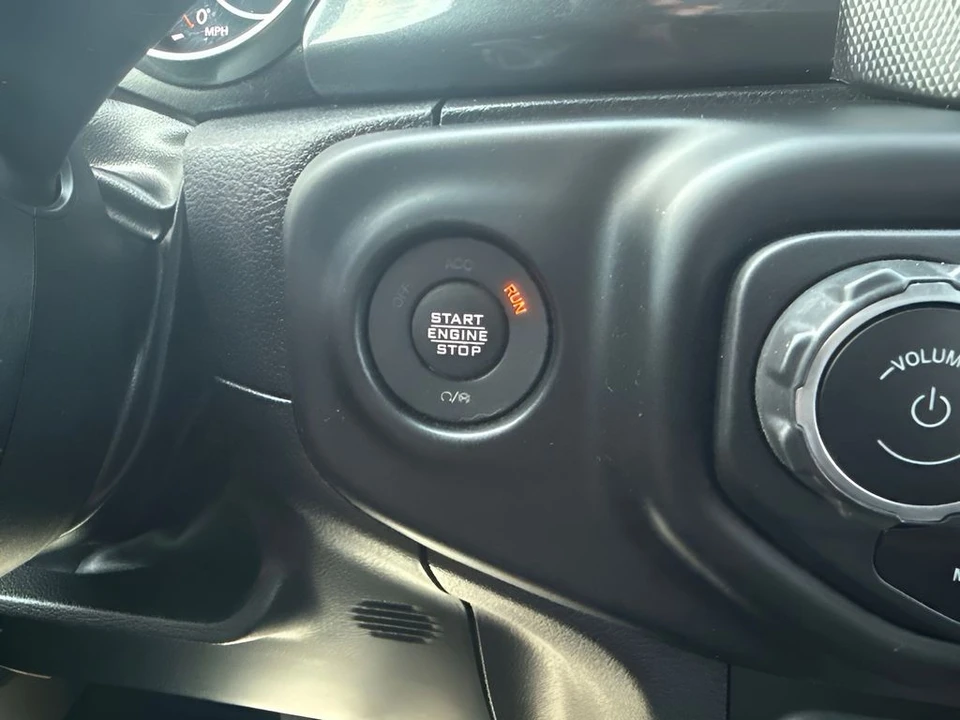 2023 Jeep JL Wrangler Rubicon 392 - Image 22 of 31