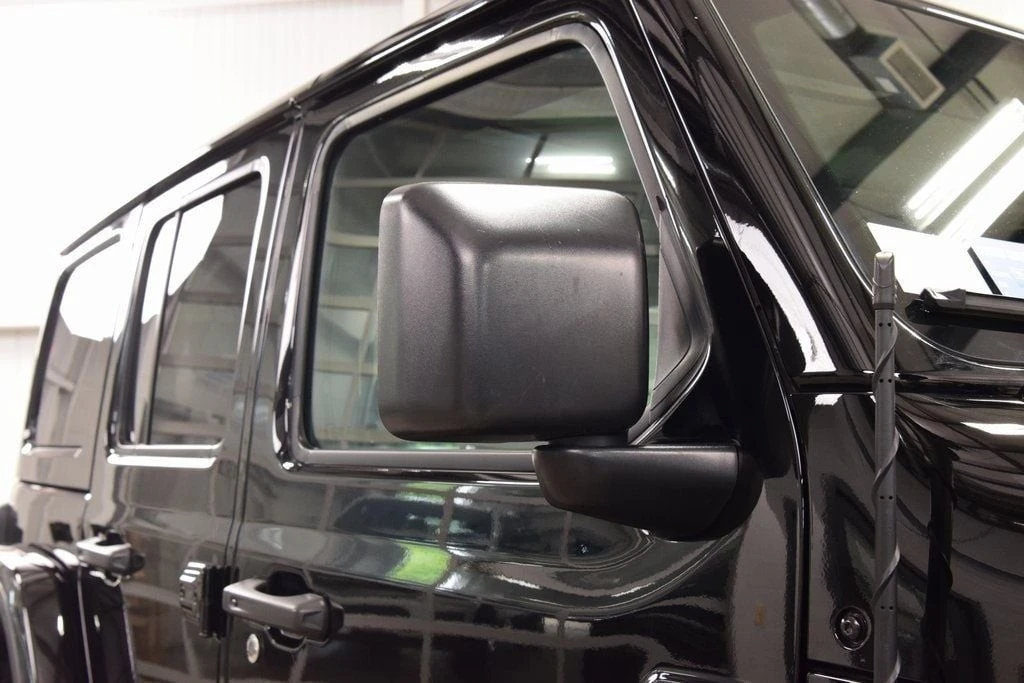 2023 Jeep JL Wrangler - Image 21 of 21