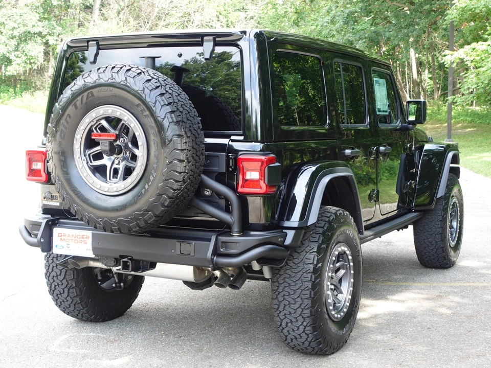2023 Jeep JL Wrangler - Image 20 of 31