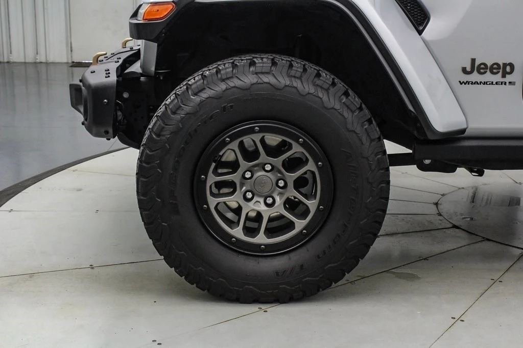 2023 Jeep JL Wrangler - Image 11 of 21