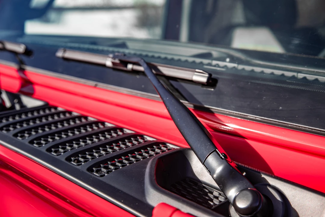 2023 Jeep JL Wrangler - Image 26 of 31