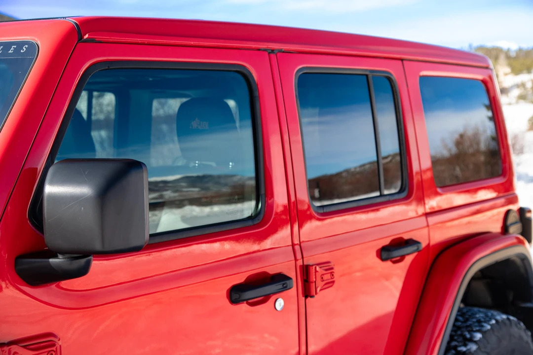 2023 Jeep JL Wrangler - Image 29 of 31