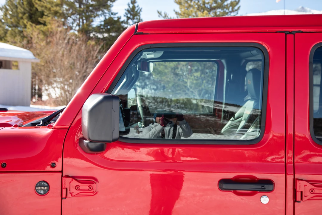 2023 Jeep JL Wrangler - Image 30 of 31