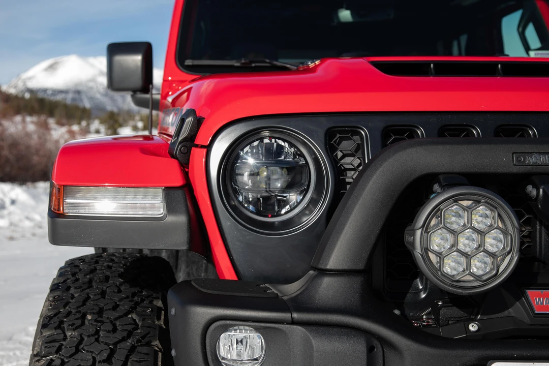 2023 Jeep JL Wrangler - Image 12 of 31