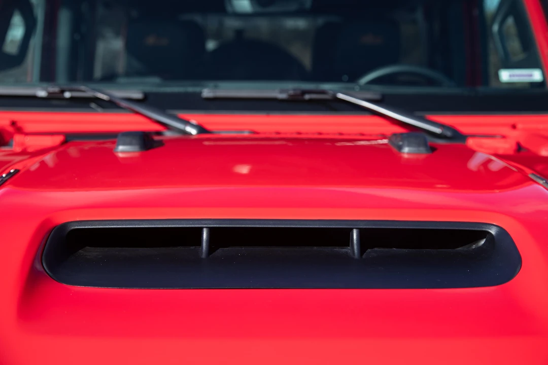 2023 Jeep JL Wrangler - Image 17 of 31
