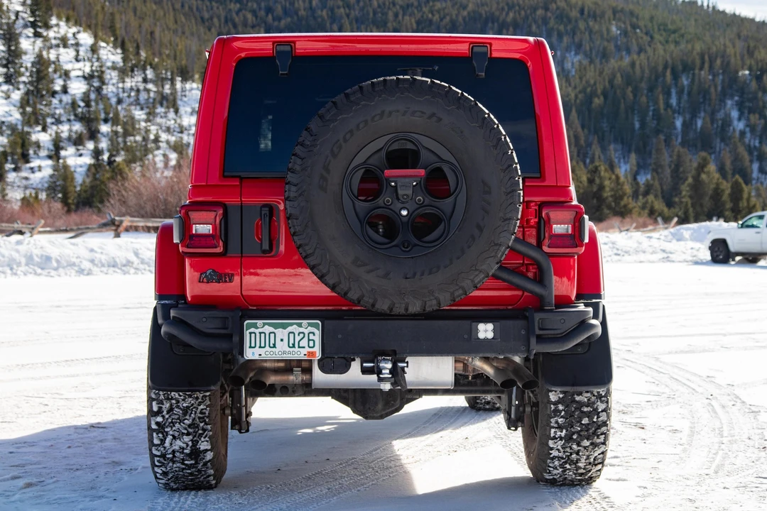 2023 Jeep JL Wrangler - Image 5 of 31