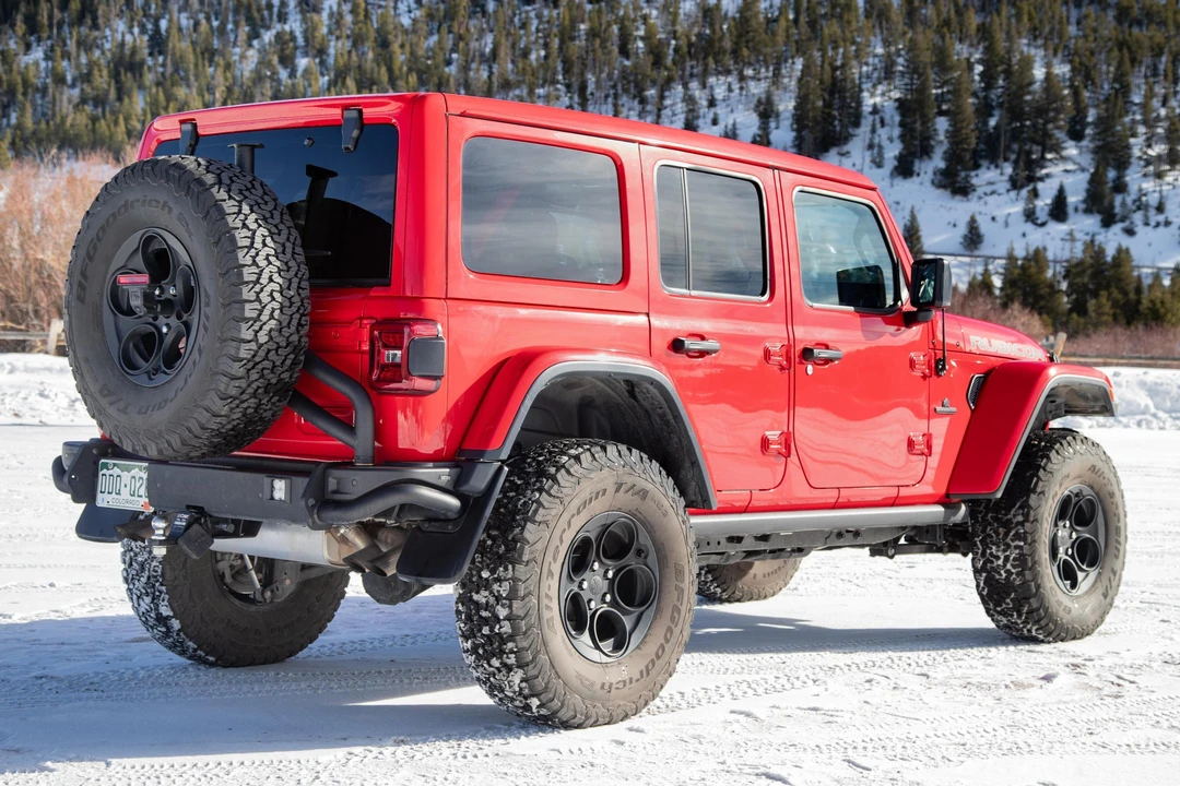 2023 Jeep JL Wrangler - Image 4 of 31
