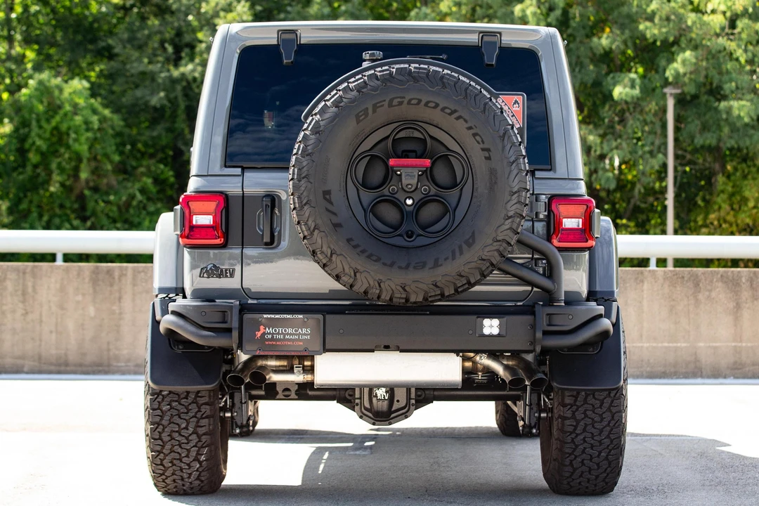 2023 Jeep JL Wrangler - Image 5 of 31