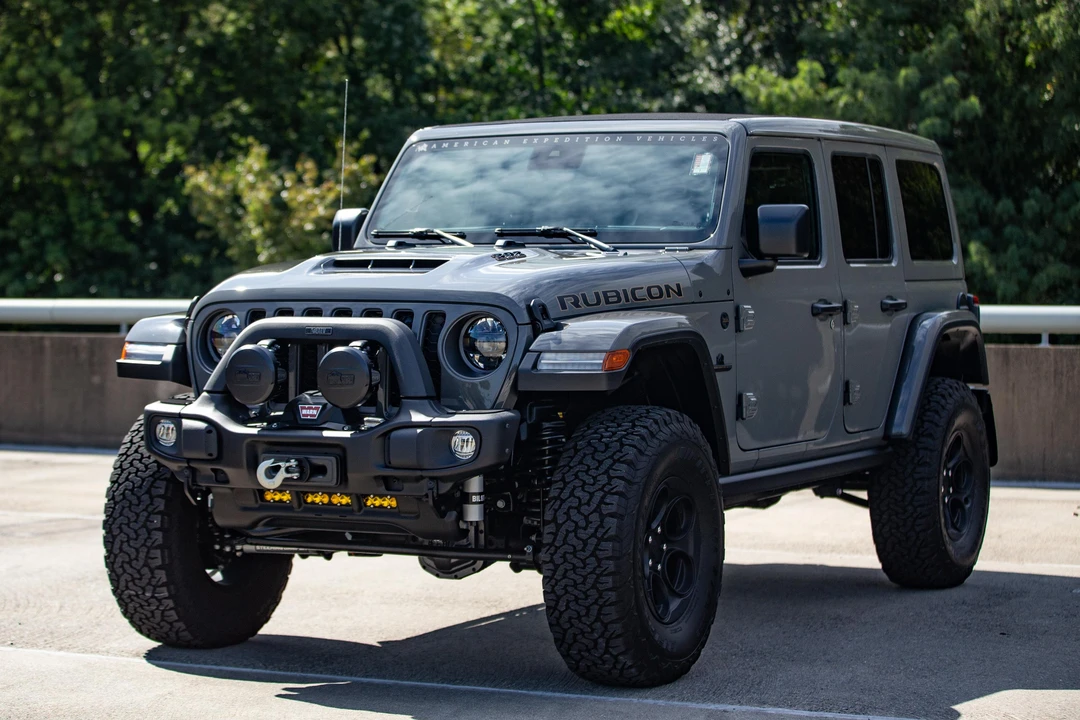 2023 Jeep JL Wrangler - Image 9 of 31
