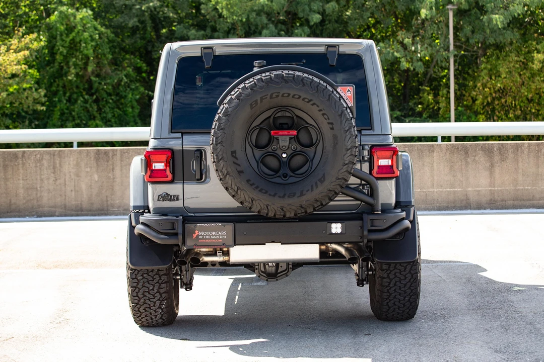 2023 Jeep JL Wrangler - Image 18 of 31