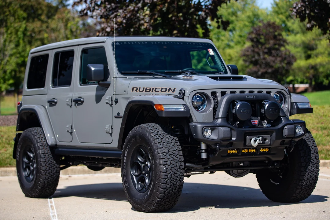 2023 Jeep JL Wrangler - Image 25 of 31