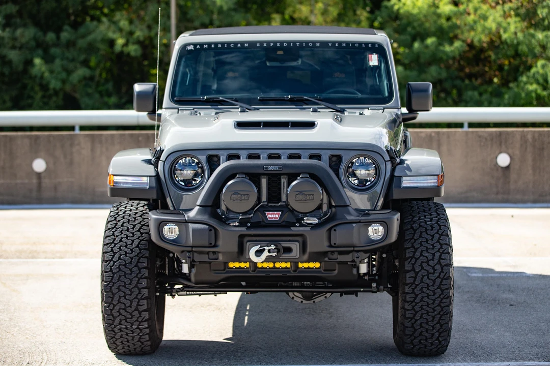 2023 Jeep JL Wrangler - Image 6 of 31
