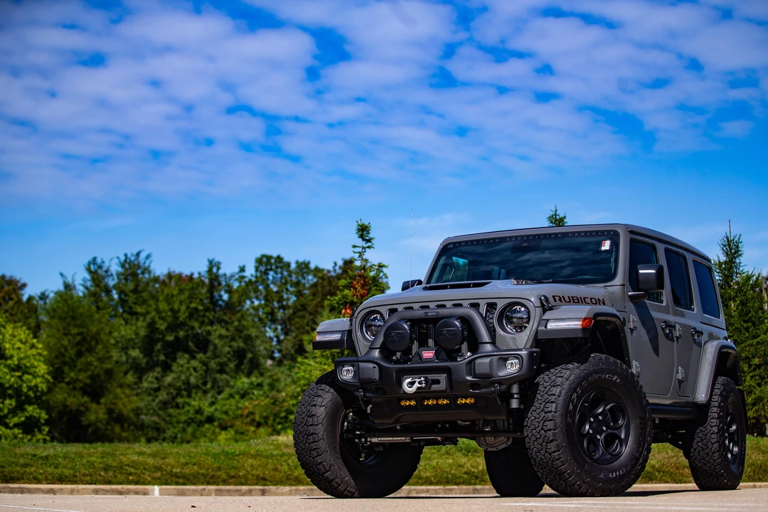 2023 Jeep JL Wrangler - Image 7 of 31