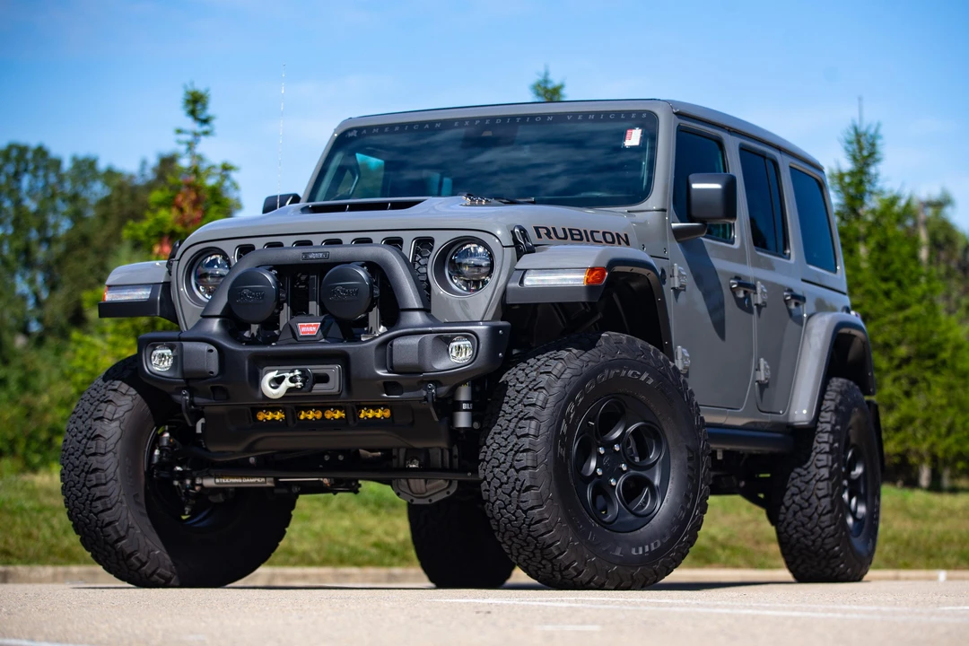 2023 Jeep JL Wrangler - Image 8 of 31