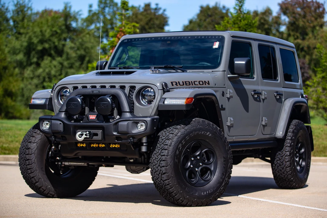 2023 Jeep JL Wrangler - Image 12 of 31