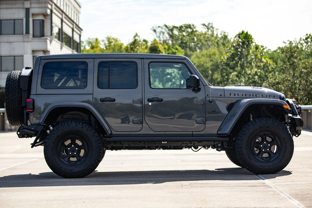 2023 Jeep JL Wrangler - Image 20 of 31