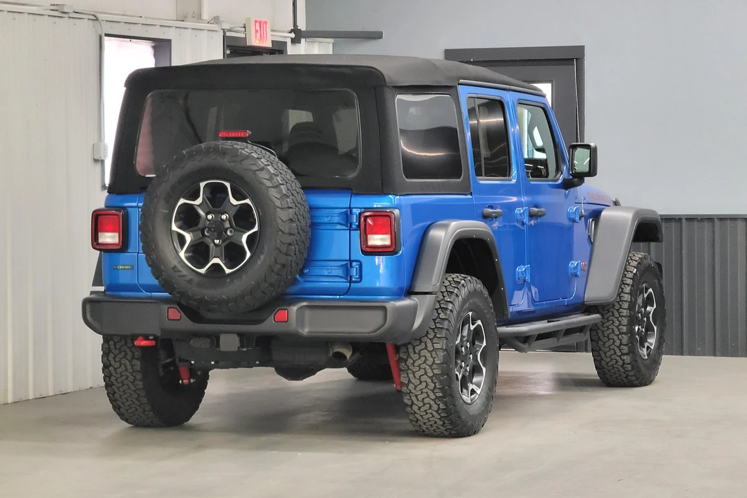 2023 Jeep JL Wrangler - Image 4 of 31