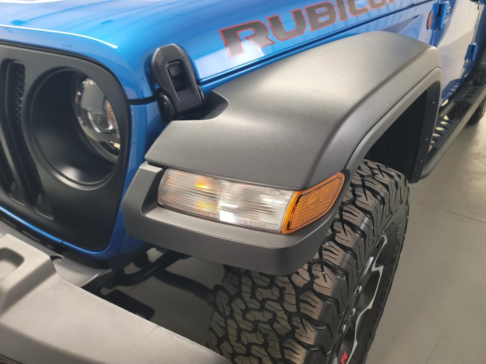2023 Jeep JL Wrangler - Image 24 of 31