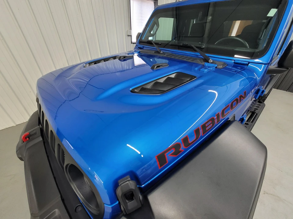 2023 Jeep JL Wrangler - Image 25 of 31