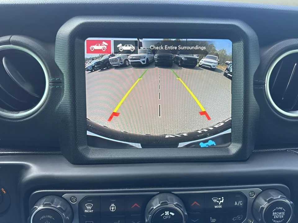 2023 Jeep JL Wrangler Rubicon 392 - Image 17 of 31