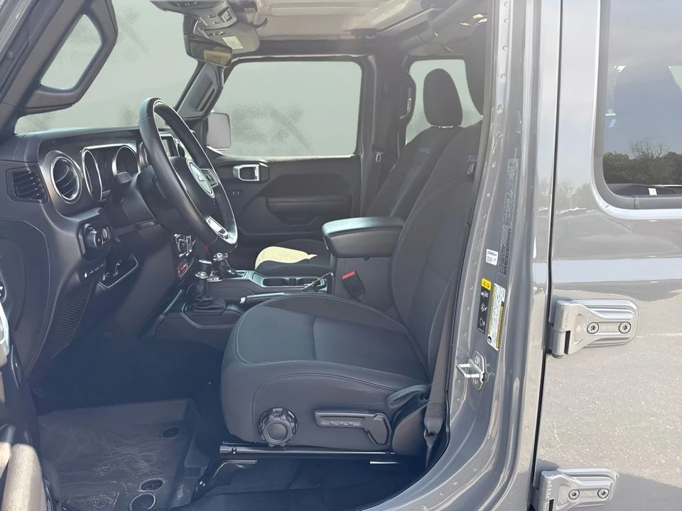 2023 Jeep JL Wrangler Rubicon 392 - Image 9 of 31