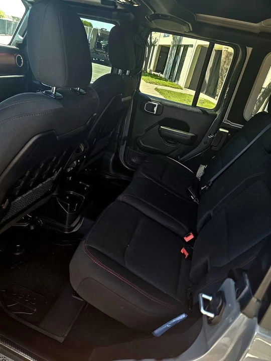 2023 Jeep JL Wrangler - Image 6 of 9