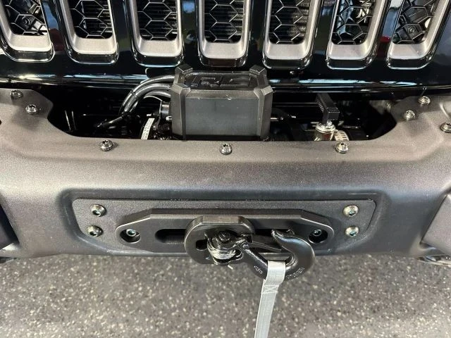 2023 Jeep JL Wrangler - Image 4 of 21