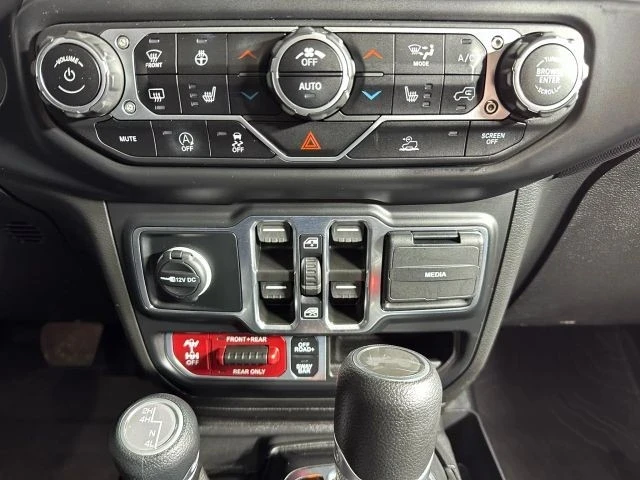 2023 Jeep JL Wrangler - Image 21 of 21