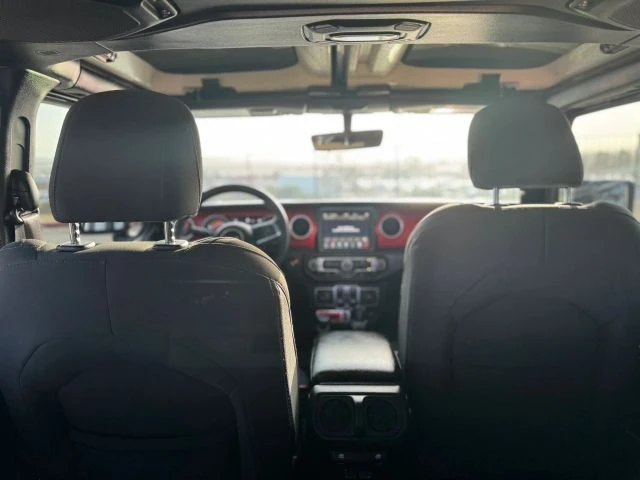 2023 Jeep JL Wrangler - Image 15 of 19