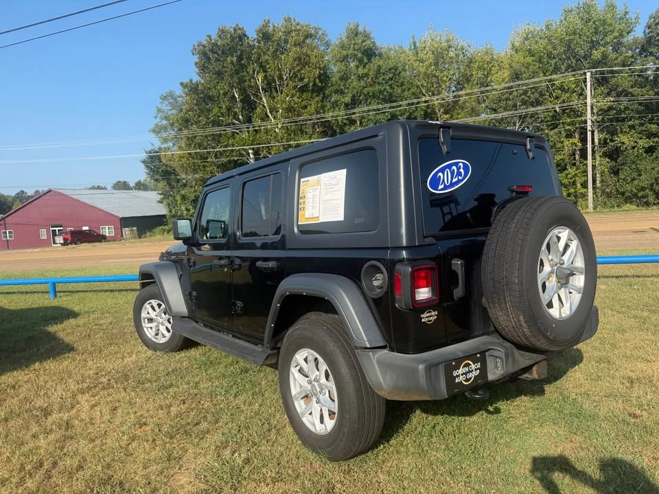 2023 Jeep JL Wrangler - Image 2 of 6