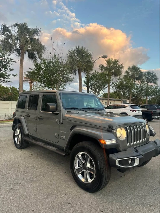 2023 Jeep JL Wrangler - Image 2 of 6