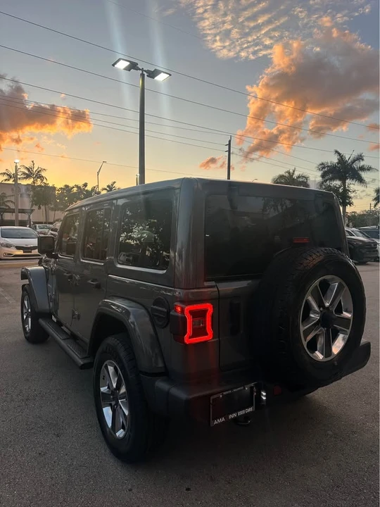 2023 Jeep JL Wrangler - Image 6 of 6