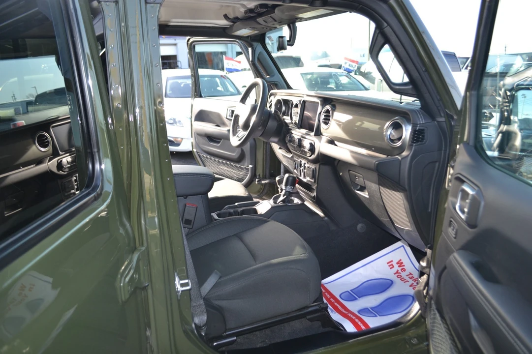 2023 Jeep JL Wrangler - Image 14 of 21
