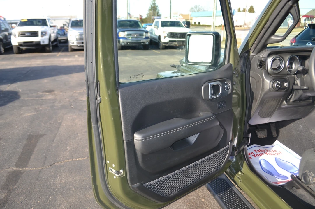 2023 Jeep JL Wrangler - Image 8 of 21