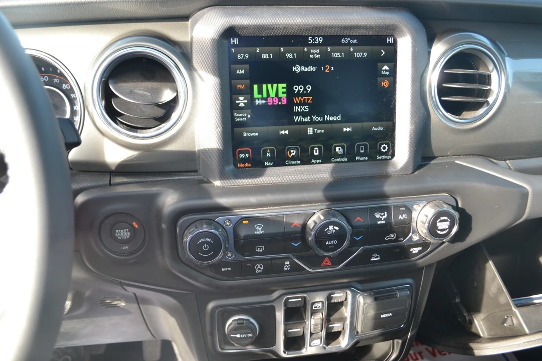 2023 Jeep JL Wrangler - Image 19 of 21