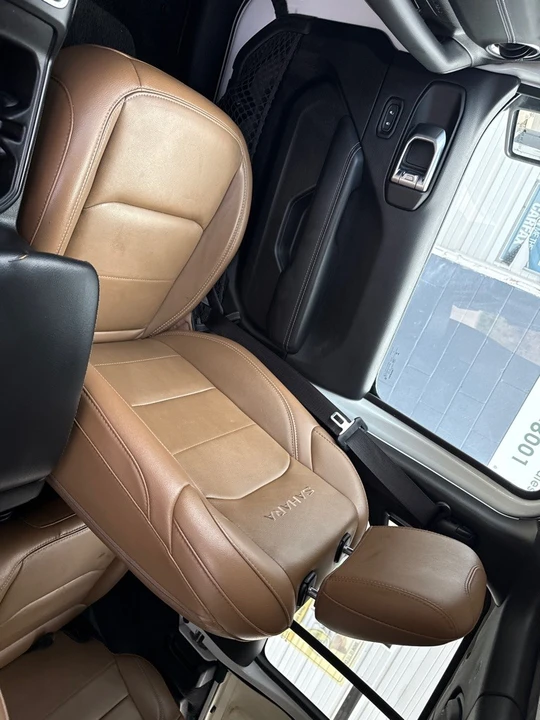 2023 Jeep JL Wrangler - Image 10 of 19
