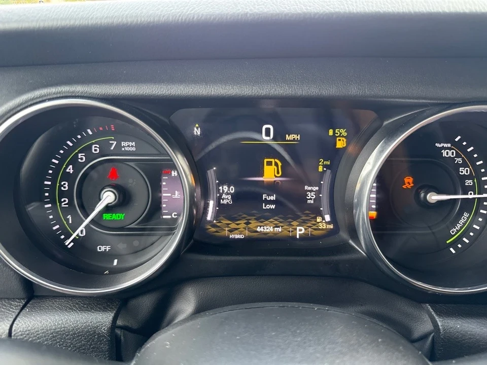 2023 Jeep JL Wrangler - Image 14 of 19