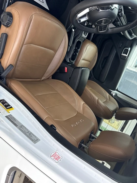 2023 Jeep JL Wrangler - Image 8 of 19