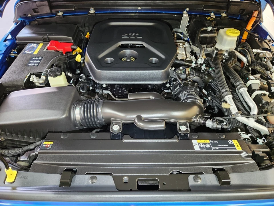 2023 Jeep JL Wrangler - Image 23 of 28