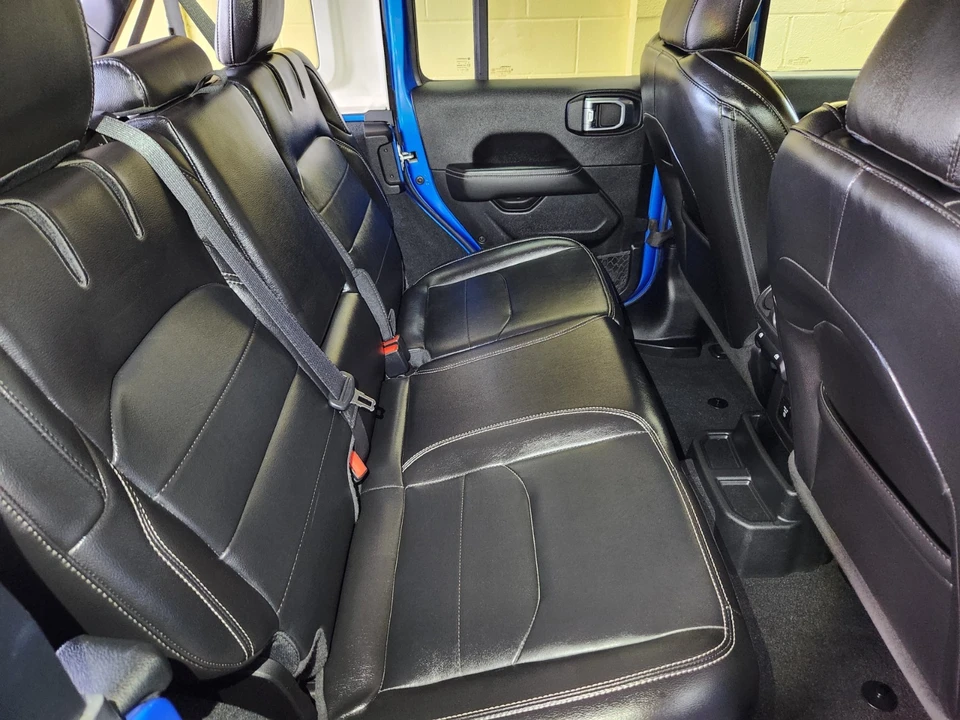 2023 Jeep JL Wrangler - Image 20 of 28