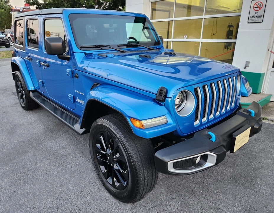 2023 Jeep JL Wrangler - Image 4 of 28