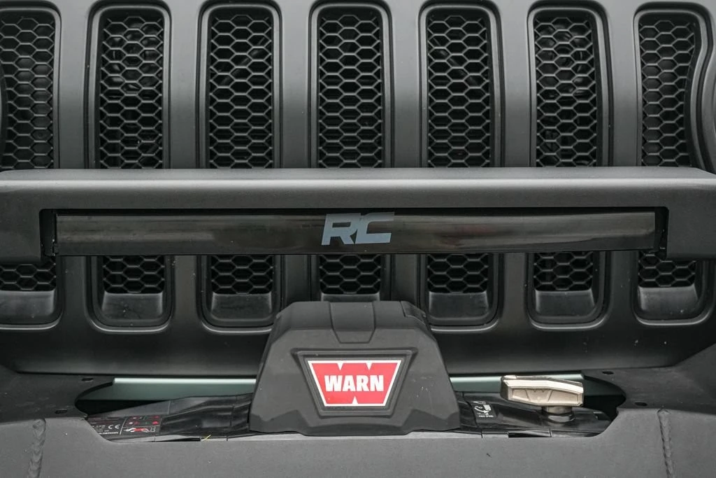 2023 Jeep JL Wrangler - Image 17 of 31