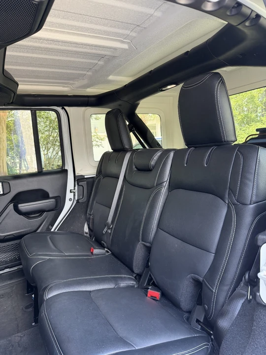 2023 Jeep JL Wrangler - Image 13 of 16