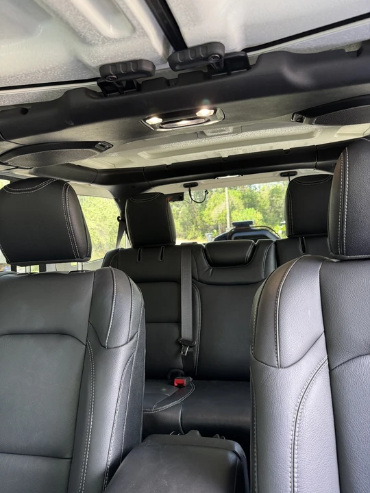 2023 Jeep JL Wrangler - Image 9 of 16